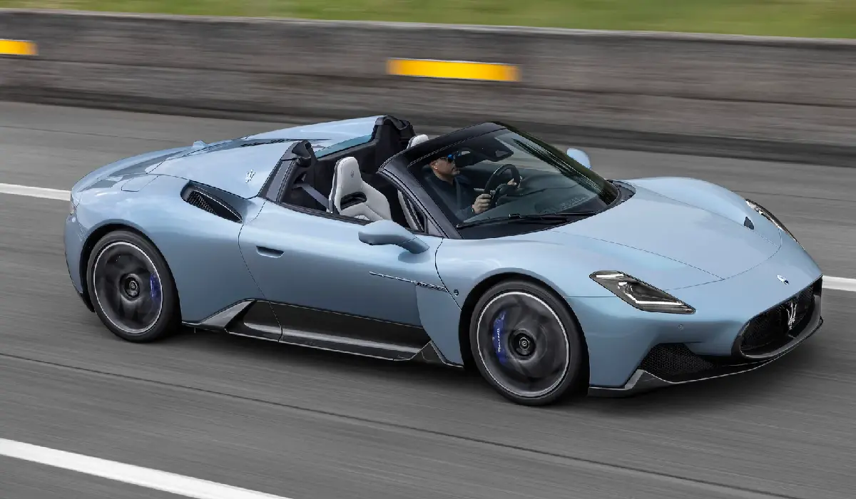 Maserati - MC20 Cielo - Best Car Rentals - Best Preowned Car - Exclusive Concierge Club.webp